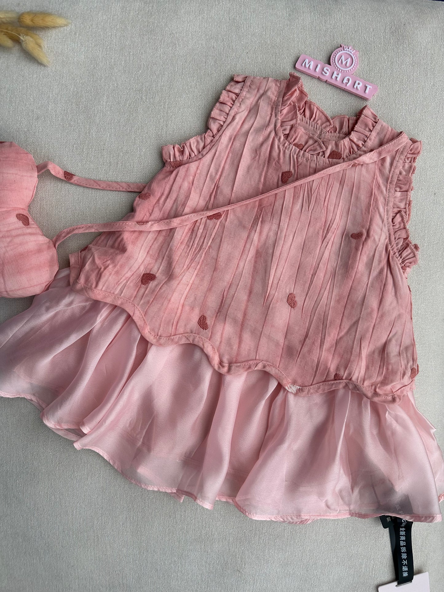 Beautiful summer dress with show bag