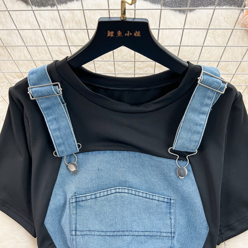 short-sleeved T-shirt with stitching denim suspender dress