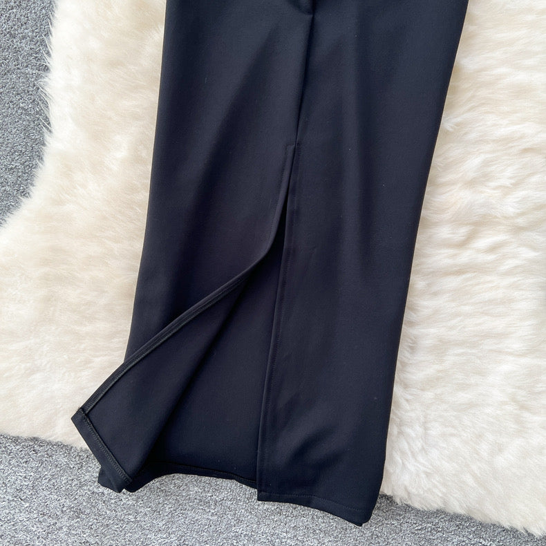 fashionable diamond chain halter bow, slim-fitting dress