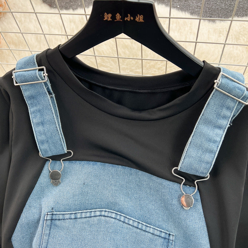 short-sleeved T-shirt with stitching denim suspender dress