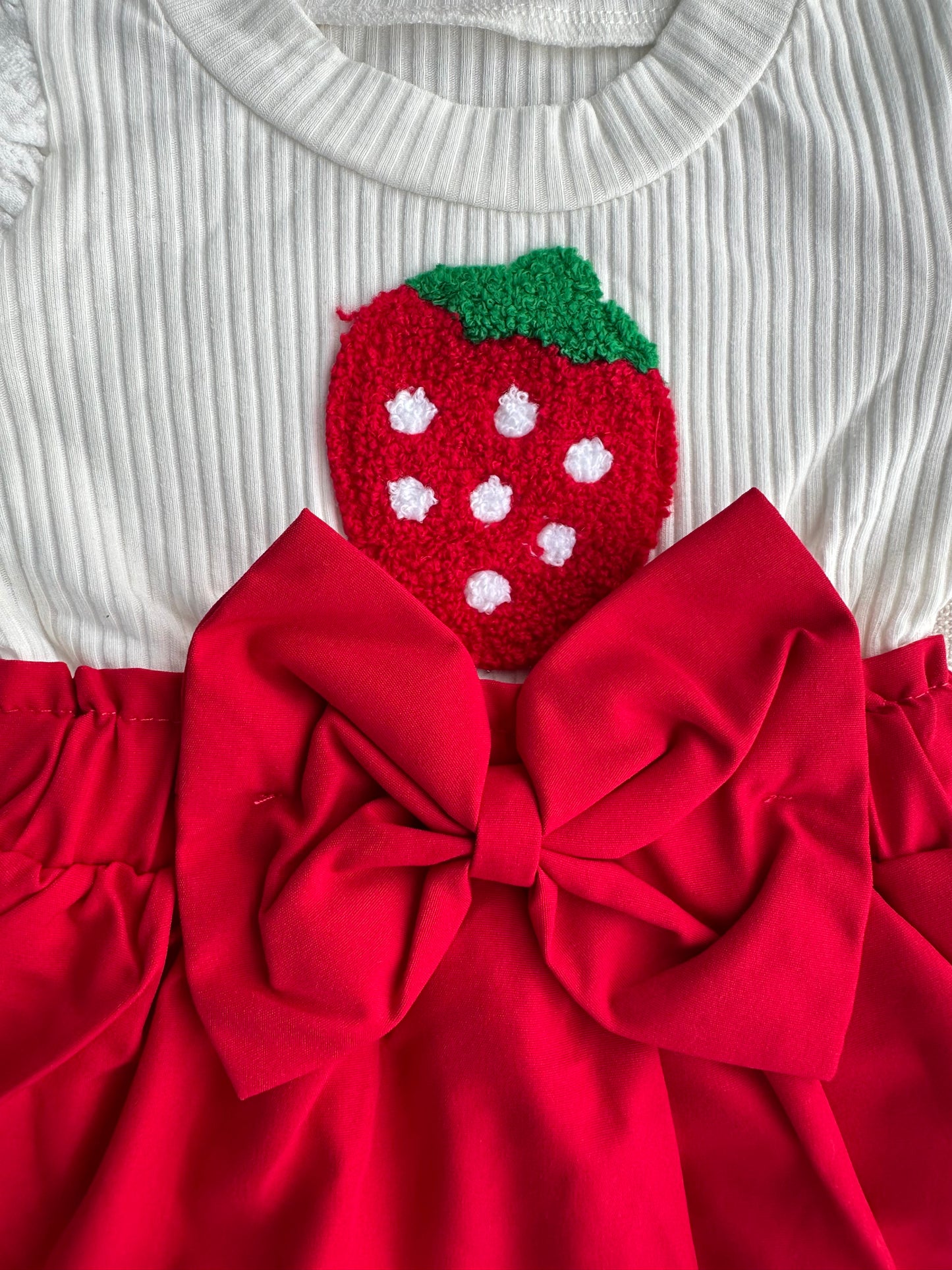 Strawberry 🍓 romper set with headband & socks
