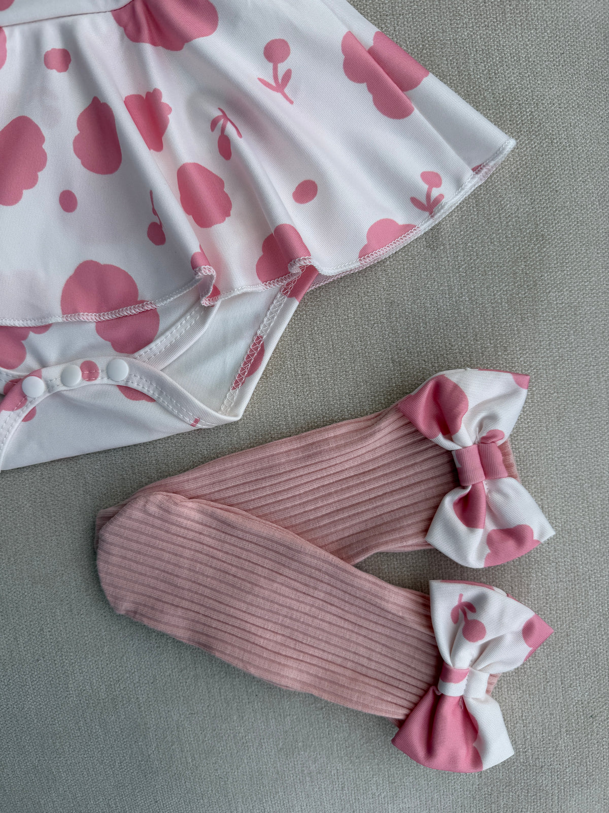 Pink Floral Baby Romper Set 🌸