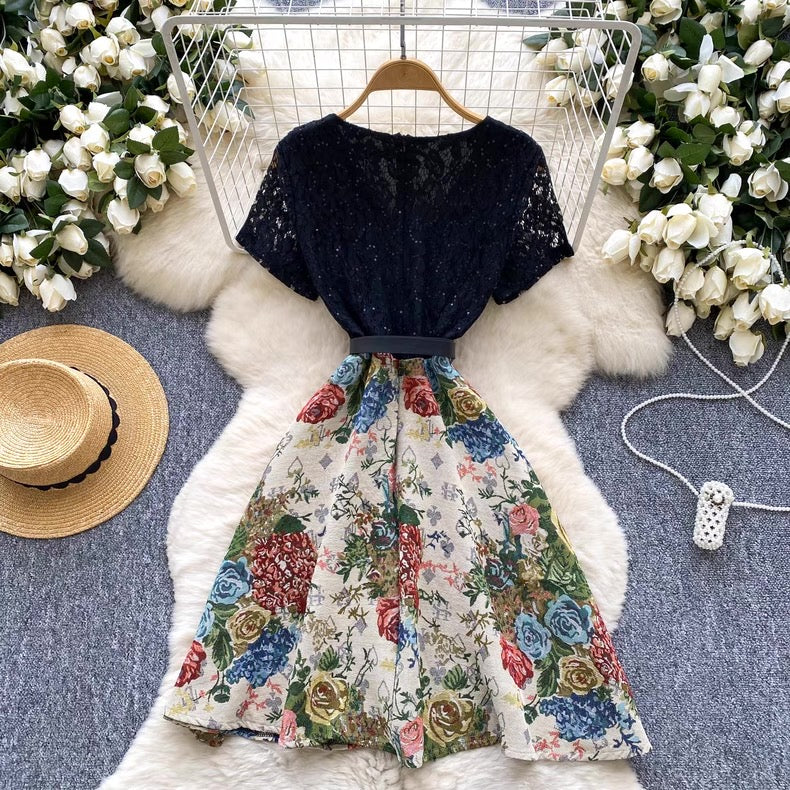 short-sleeved lace patchwork jacquard dress