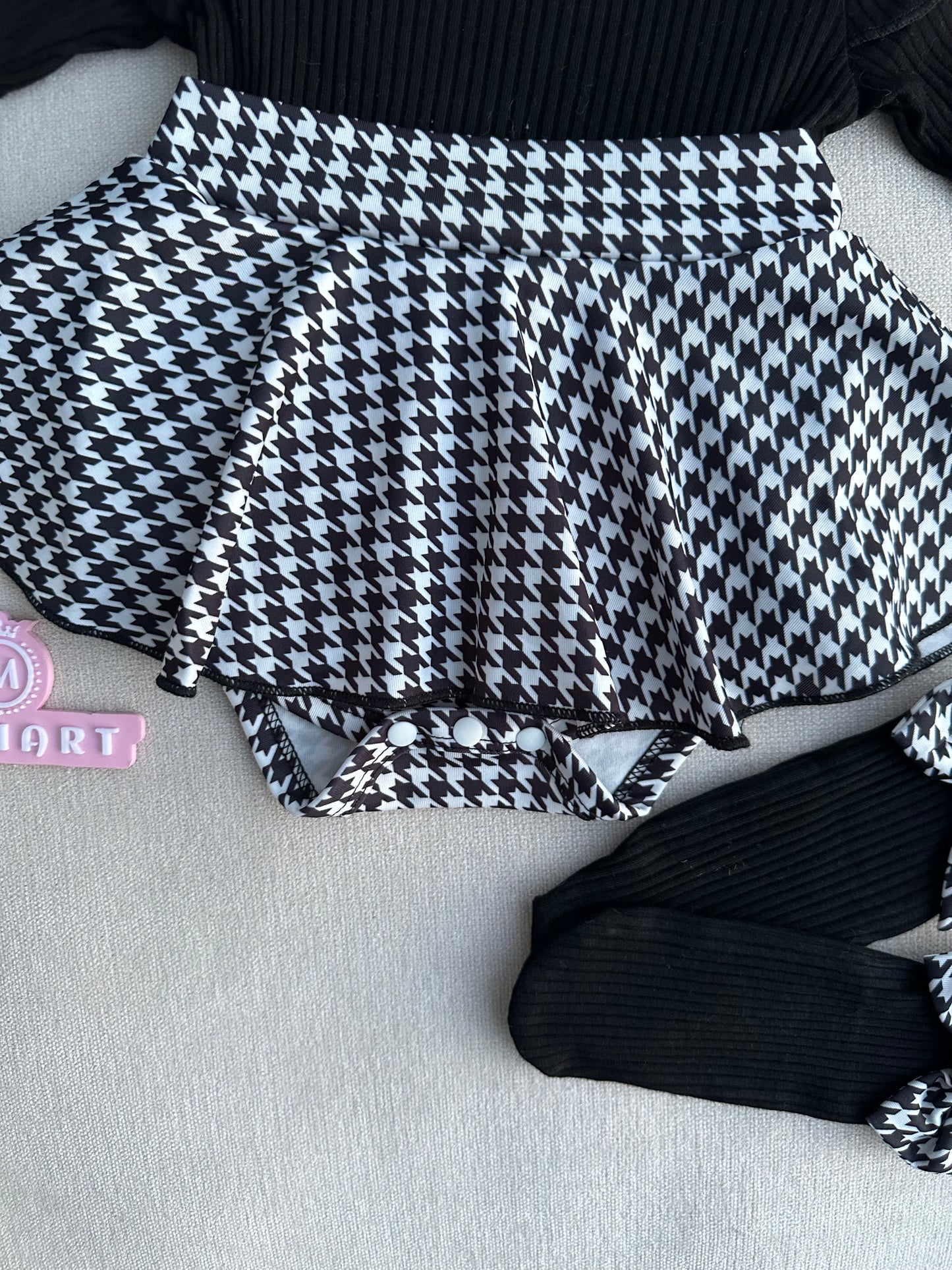 Exclusive black romper set with socks & headband