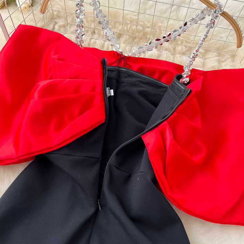 fashionable diamond chain halter bow, slim-fitting  dress