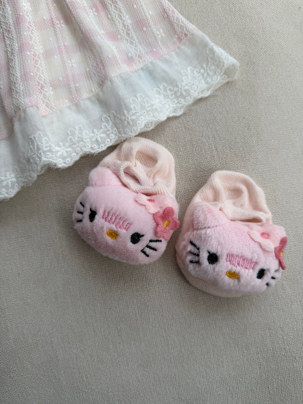 Sweet pink Hello Kitty Dress full set