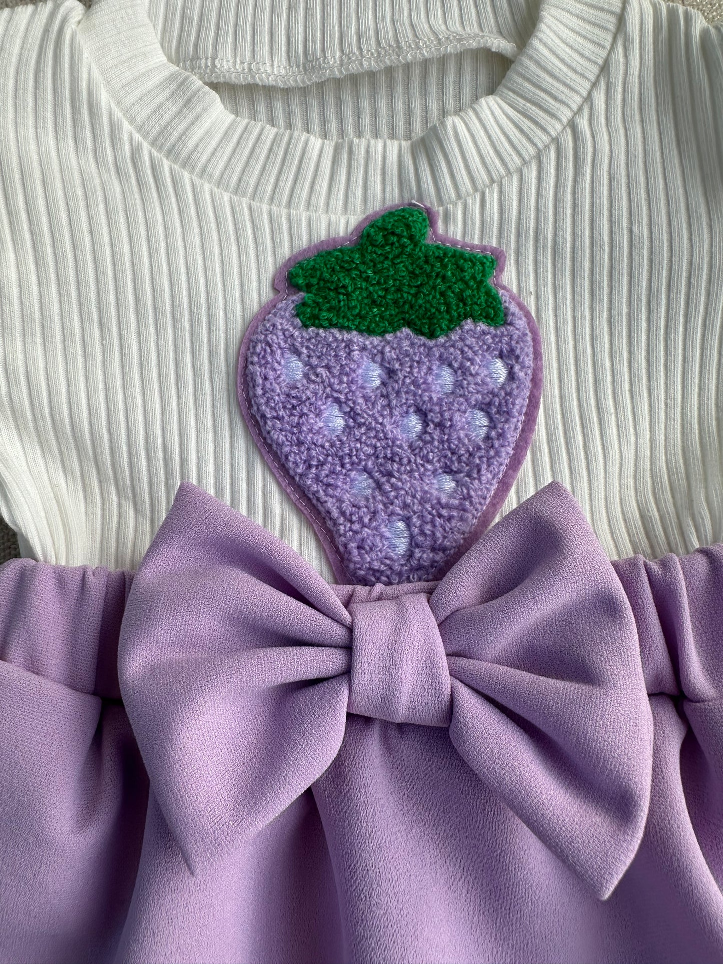 Lavender Sweetberry