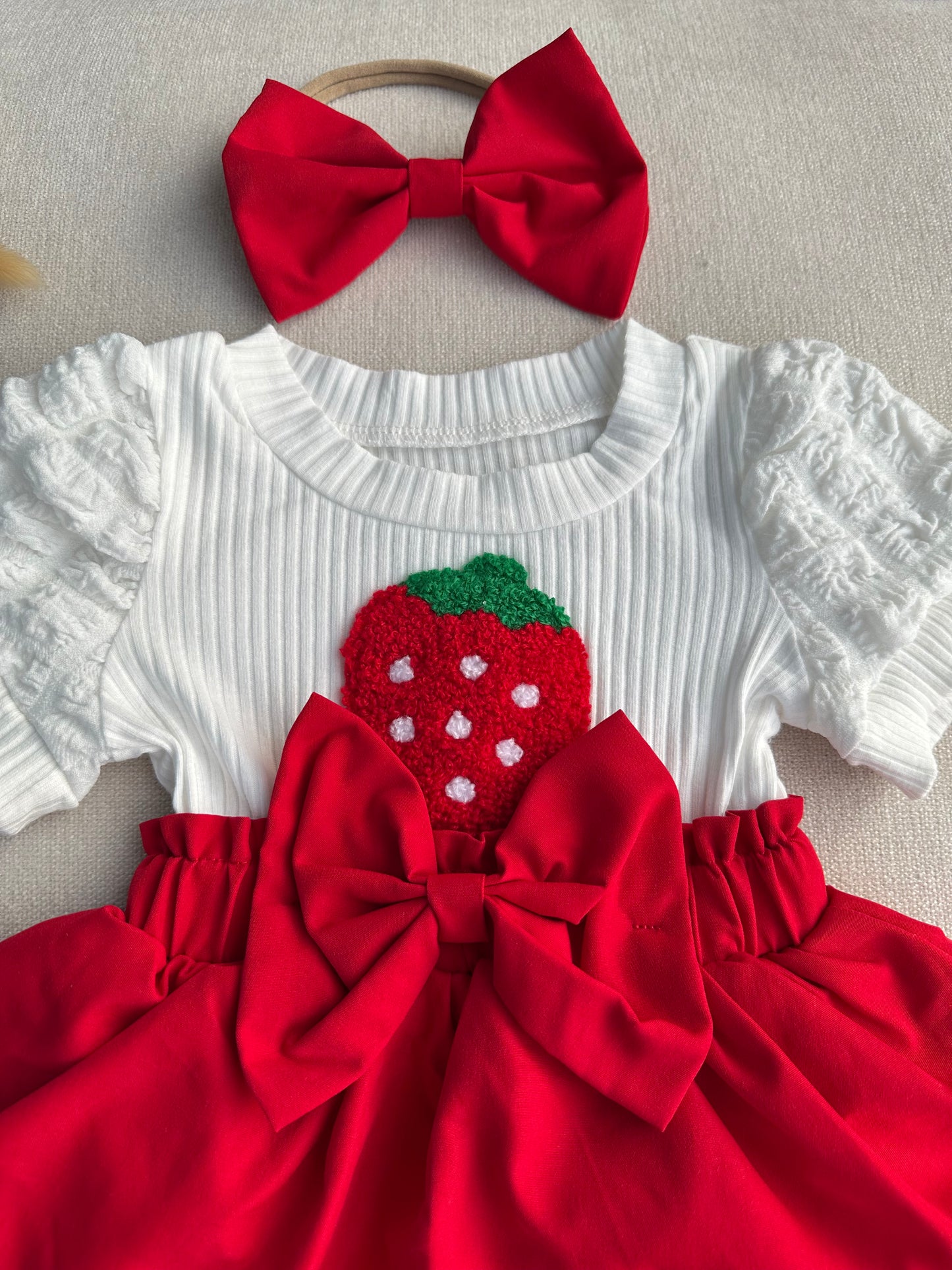 Strawberry dress set
