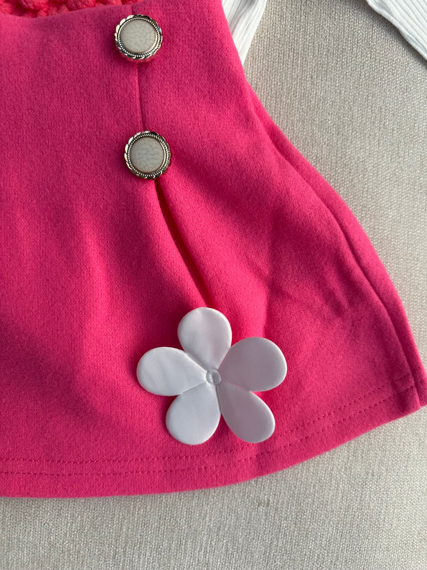 Cute love shape attached romper with headband & socks